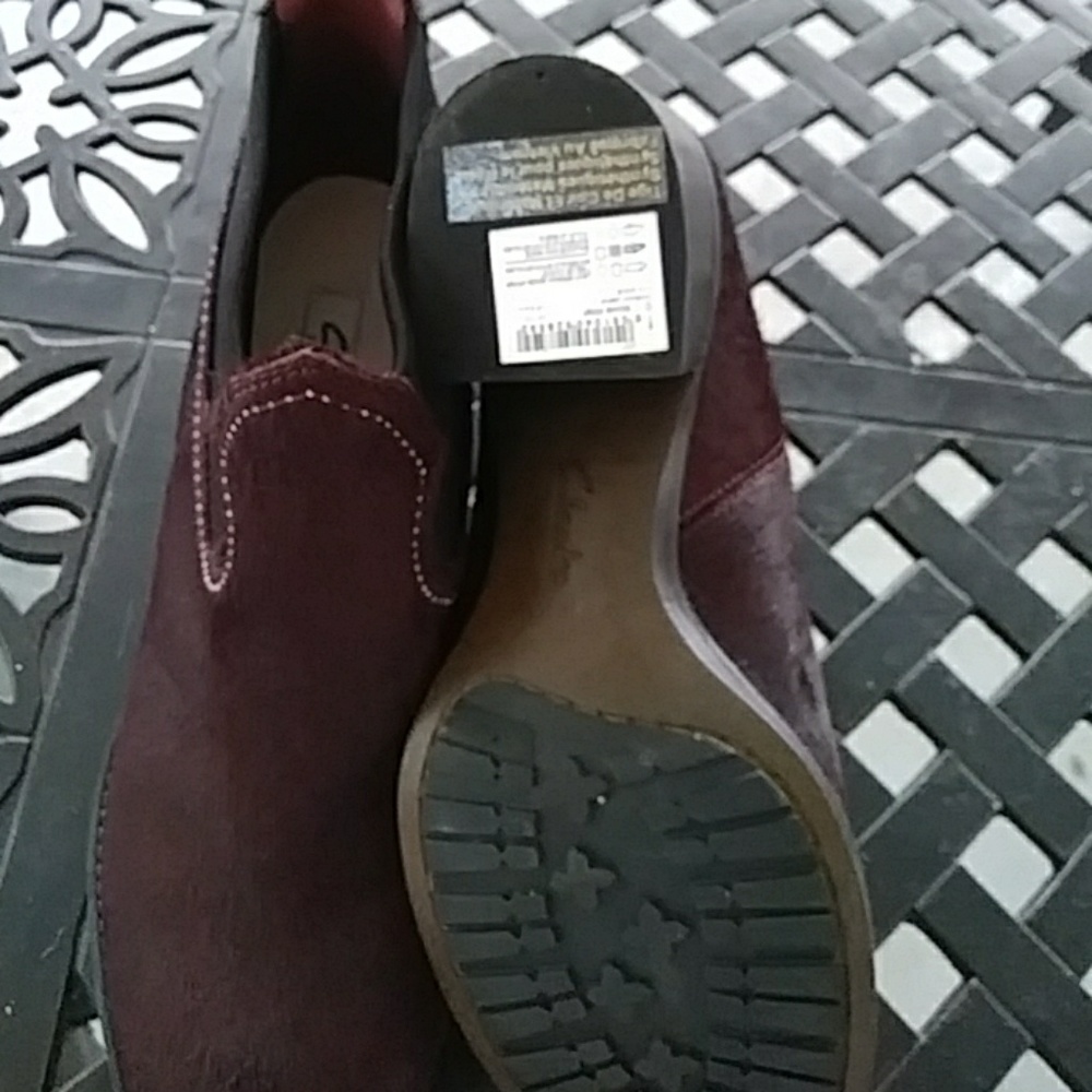 Clarks booties - Picture 4 of 4